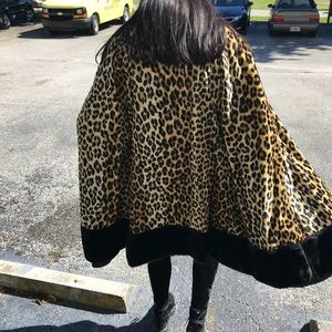 Vintage leopard cape